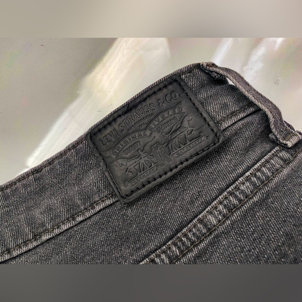 Levi’s 721 High Rise Waisted Skinny Raw Hem Black Classic Cowboy western Size 31 - Picture 5 of 10